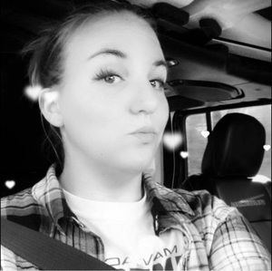 Meet your Posher, Summer